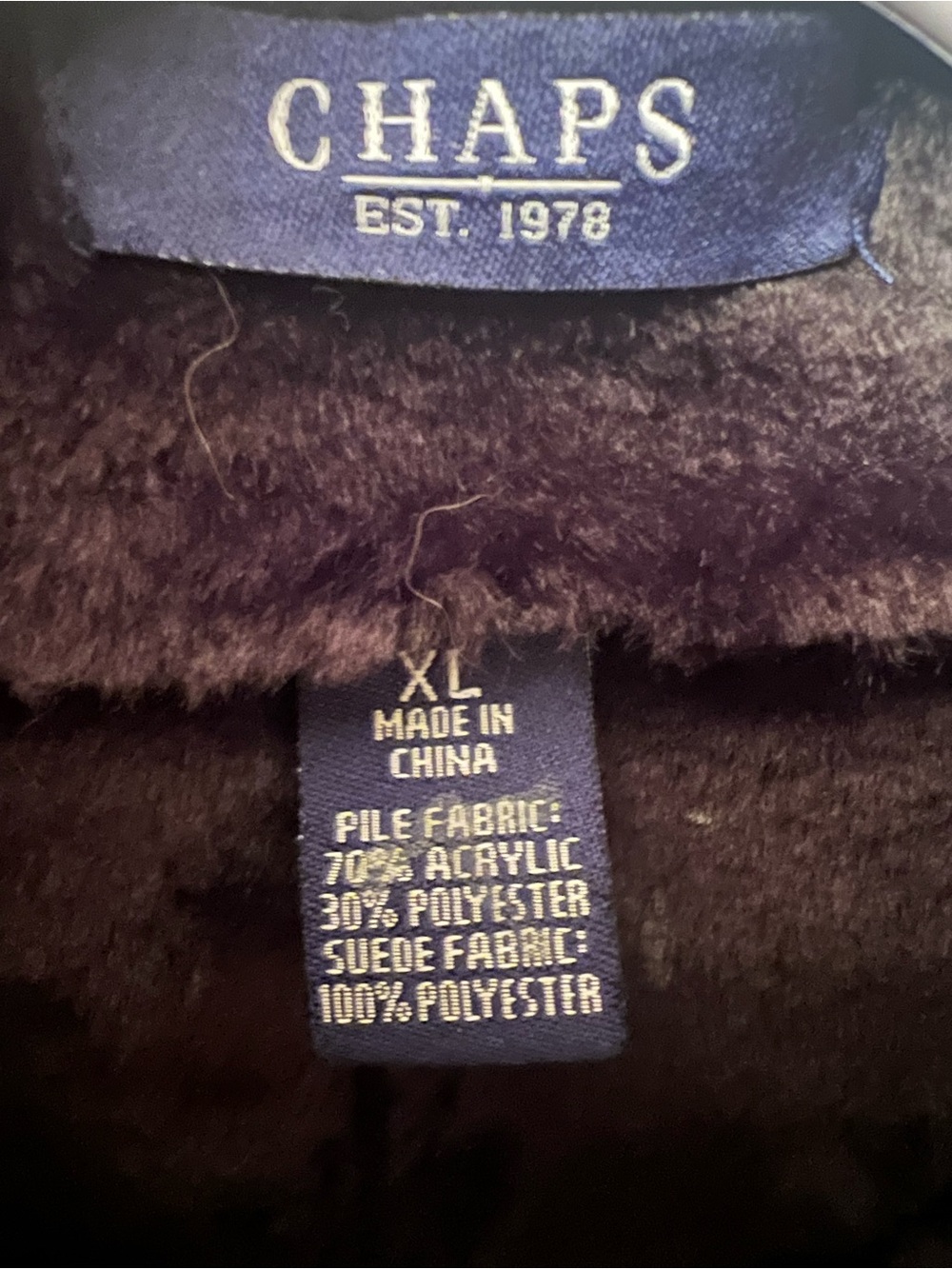 Chaps Black Faux-Shearling Vest with Gold Zip Ring - Picture 5 of 6